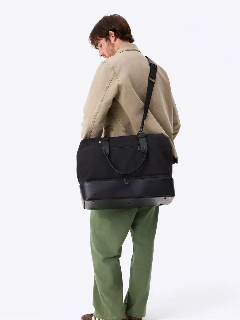 Beis Weekender Travel Bag with Shoulder Strap